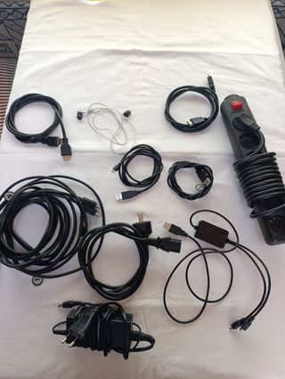 PS4 (PlayStation 4) 1TB + VR