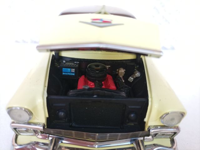 FRANKLIN MINT 1:24, 1956 Chevrolet Bel Air Sport