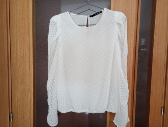 Blusa de Sfera.