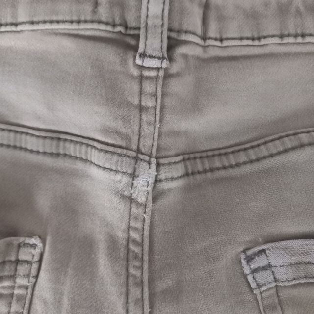 Pantalón niño Zara 7 años