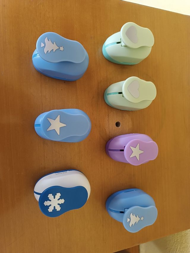 Set manualidades. Perforadoras temática Navidad.