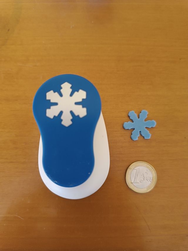 Set manualidades. Perforadoras temática Navidad.