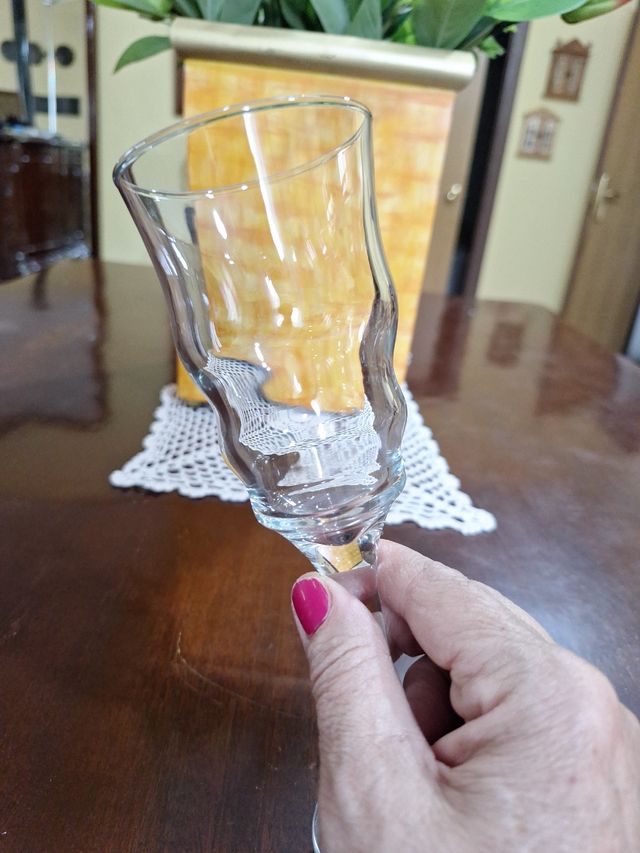 11 bicchieri da vino - Design originale