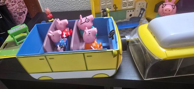 Casa y caravana Peppa Pig