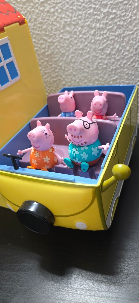 Casa y caravana Peppa Pig