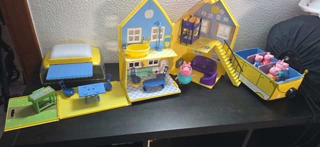 Casa y caravana Peppa Pig