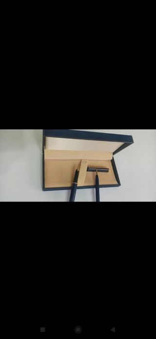 Pluma estilográfica y bolígrafo Genius, sin usar