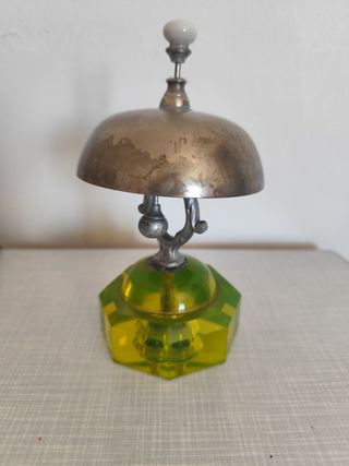 Campainha de Hotel em urânio de séc XIX