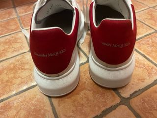 Sneakers Alexander McQueen Bianche e Rosse