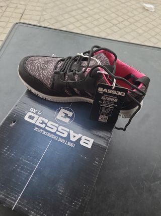 Zapatillas BASS3D - Talla 38