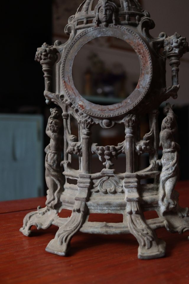 Embellecedor reloj antiguo