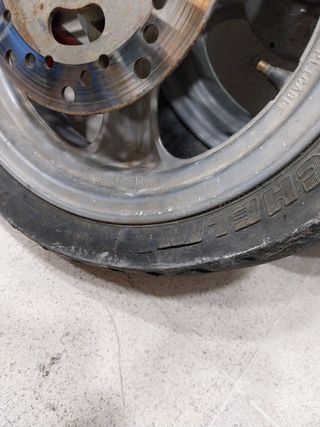 Ruedas Suzuki katana