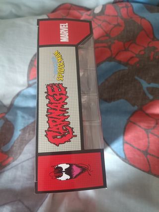 Mafex Carnage #118 - Figura Spiderman