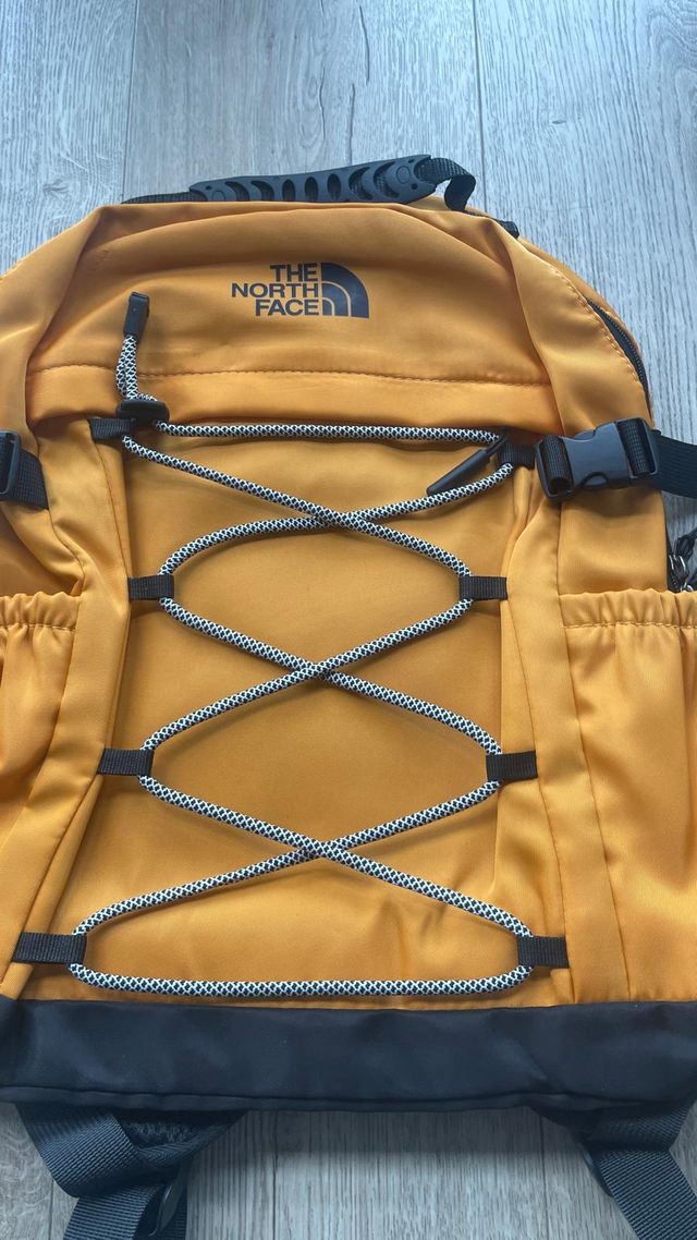 Mochila TNF pequeña