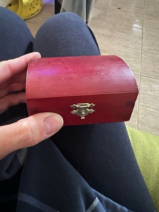 Gemelos y pasadores de corbata dorados