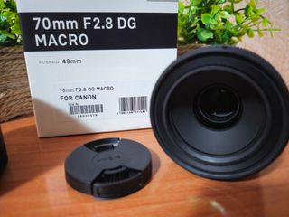 Sigma 70mm F2.8 DG Macro Canon