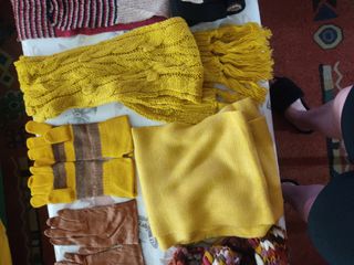 Bufandas, guantes y gorro