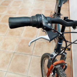 VENDO BICICLETA DE MONTAÑA