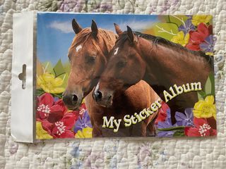 Álbum y hojas de pegatinas Caballos