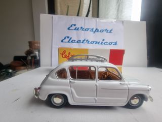 Seat 800 1968 escala 1:43