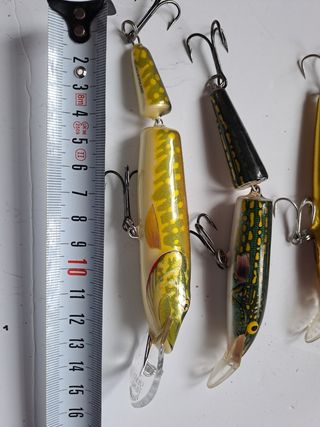 4 Señuelos Rapala y Salmo