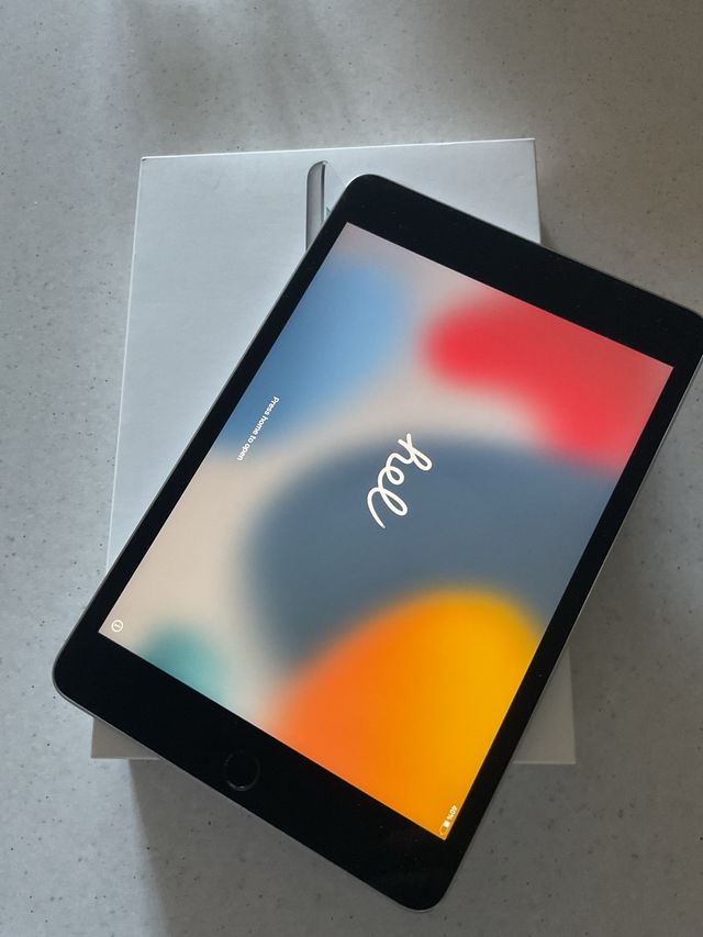 Ipad mini 4. Año 2014