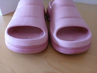 Sandalias Bimba y Lola rosa - talla 39