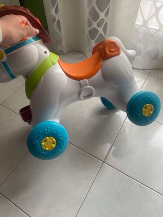 Cavallo a dondolo chicco