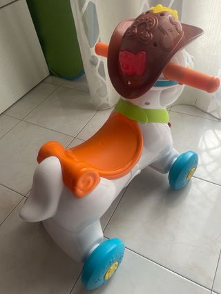 Cavallo a dondolo chicco