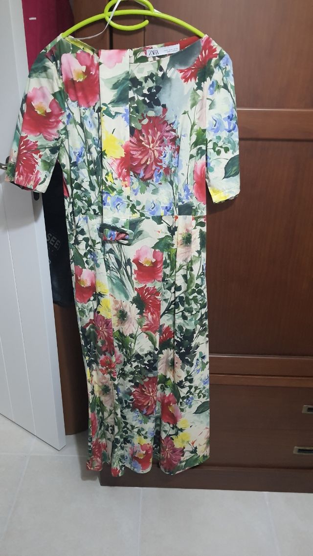 Vestido Zara flores