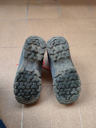 Botas trekking niña Quechua