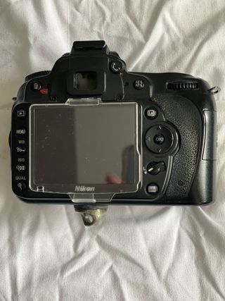 Nikon D90 y accesorios