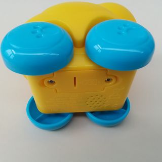 Amazon: Juguete musical y cepillo bebé