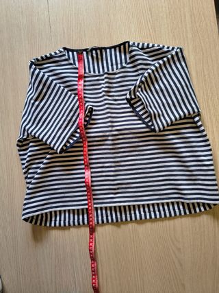 Jersey crop manga corta.