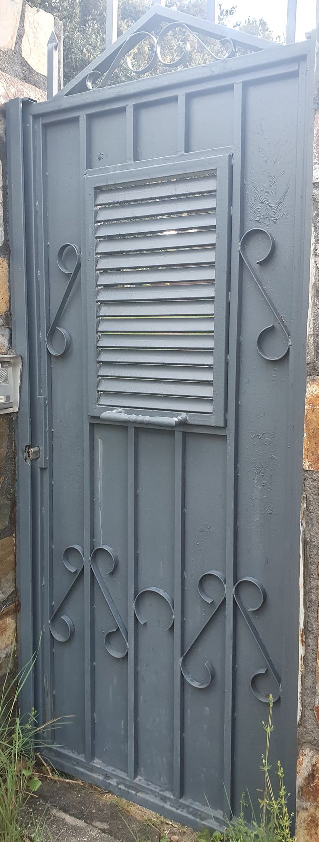 Puerta porton cancela parcela