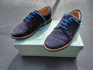 Zapatos niño azules marca coconut.