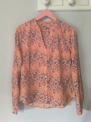 Blusa floral manga larga