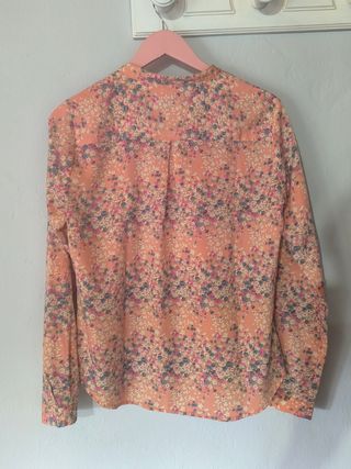 Blusa floral manga larga