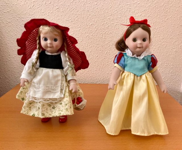 8,5€/muñeca. Muñecas de porcelana cuentos Disney