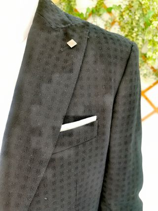 Traje Zara 