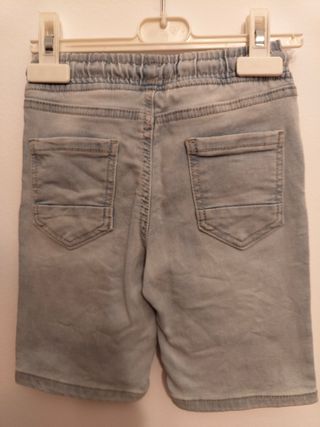 Pantalón corto niño Primark talla 4-5 años
