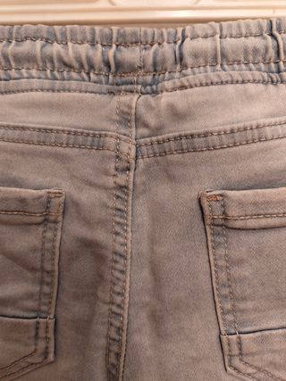 Pantalón corto niño Primark talla 4-5 años