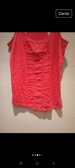 Camiseta cereza Bershka 