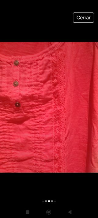 Camiseta cereza Bershka 