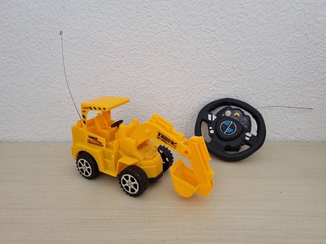 Excavadora RC - Juguete