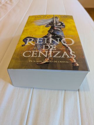 Reino de cenizas / Kingdom of Ash (Trono de Cri...