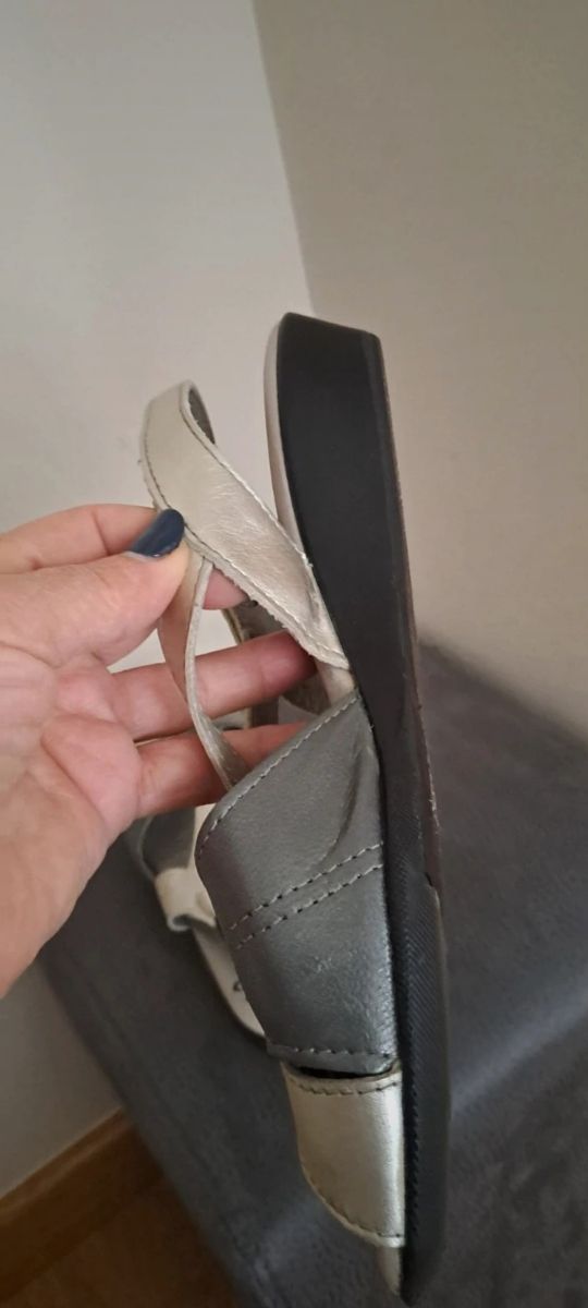 Sandalias de mujer, de piel, talla 37