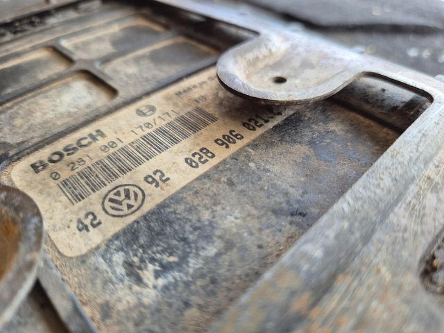 Centralina ECU VW Golf 3 1.9 TDi 90cv