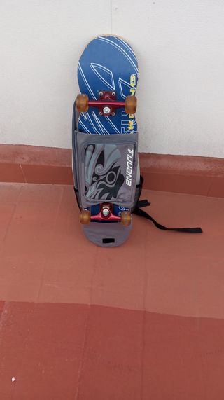 Skateboard con FUNDA PORTATIL o mochila 