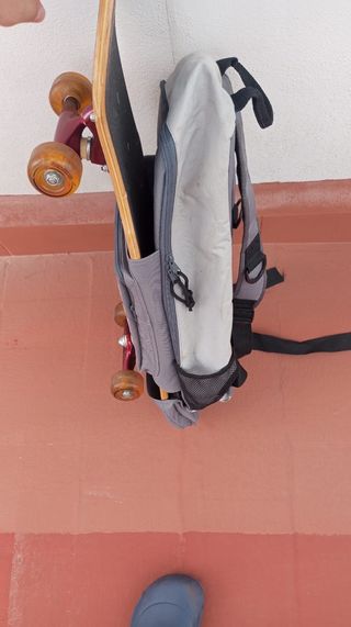 Skateboard con FUNDA PORTATIL o mochila 
